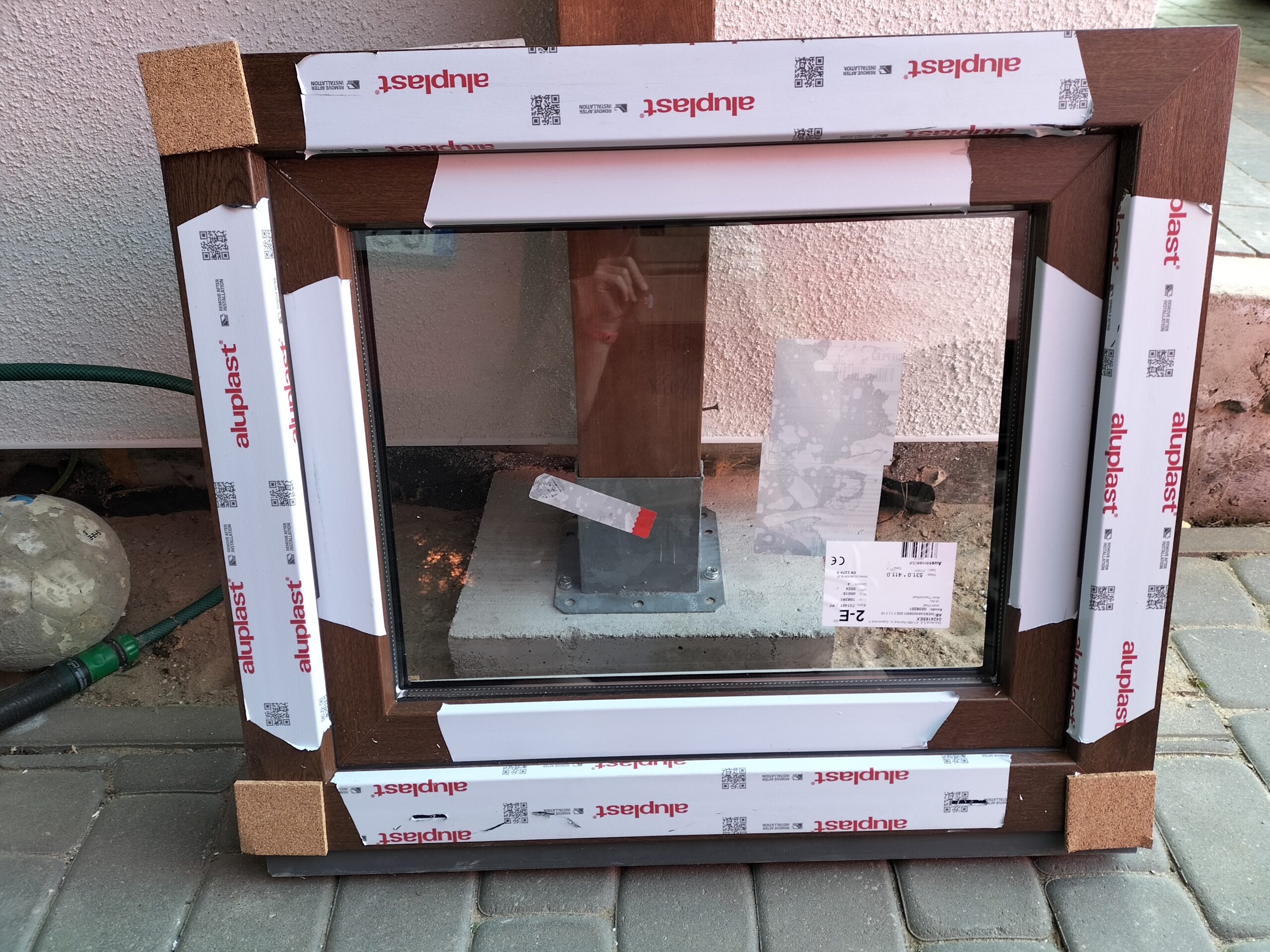 OKNO Aluplast 80 cm na 70 cm - obrazek 11